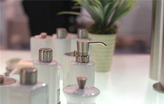 美妍化妝品與家用電器 跨界融合下的消費(fèi)新趨勢(shì)